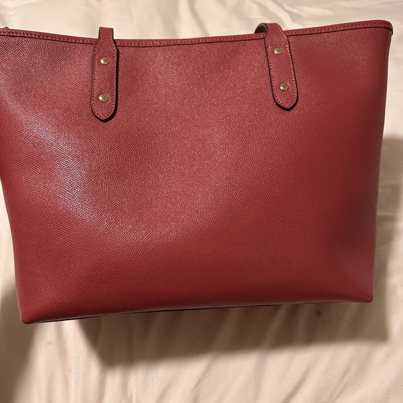 Coach Zip Tote - Picture 6 of 9